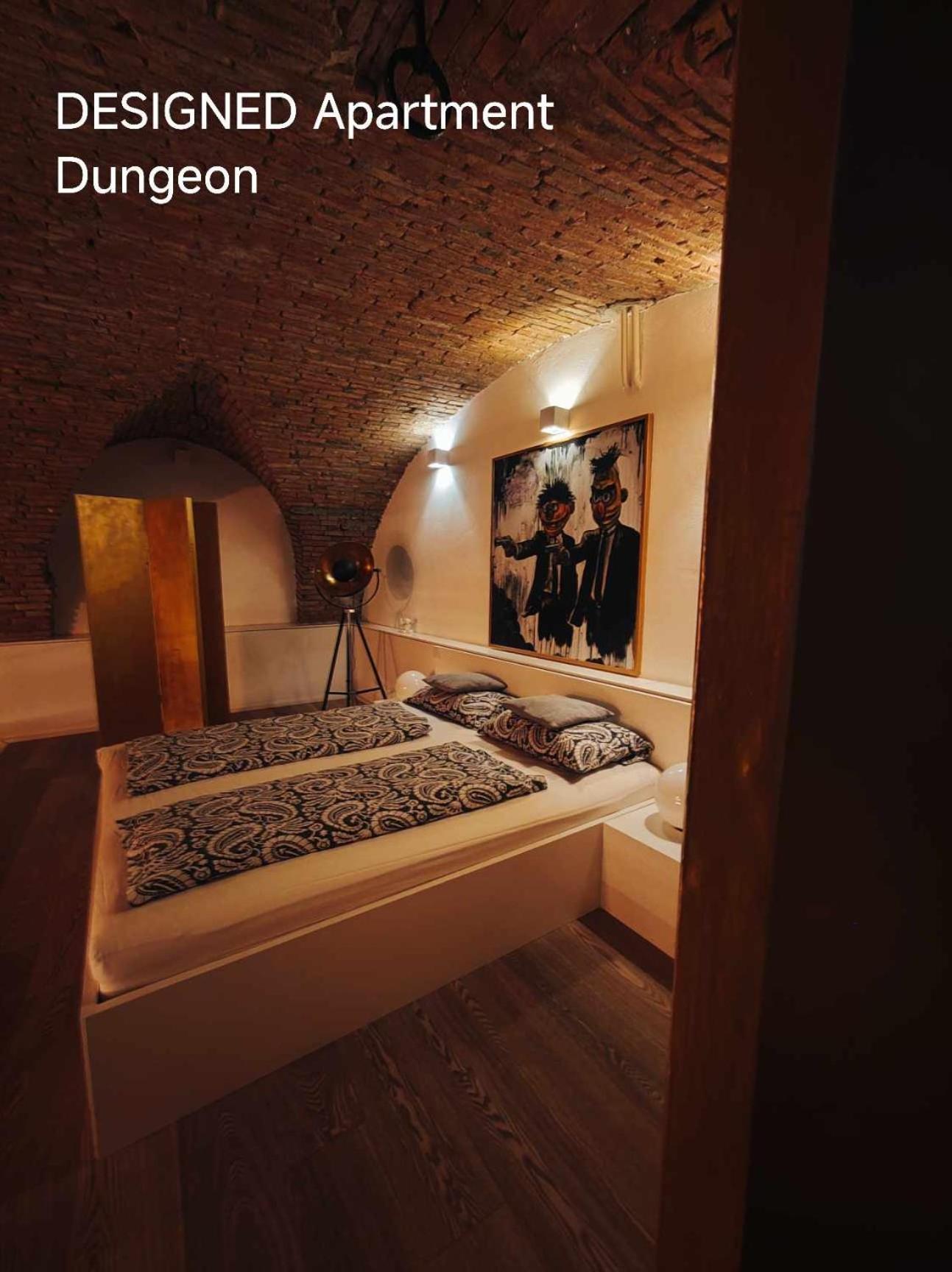 Dungeon Apartment Ljubljana Dış mekan fotoğraf